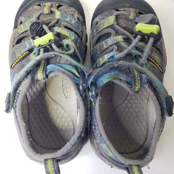 Keen Newport H2 Waterproof Sandals #1016271 Magnet/Blue Danube | Size 9 - Picture 4 of 8